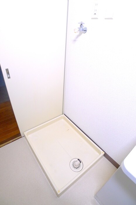 ラフィーヌ池田五番館の物件内観写真