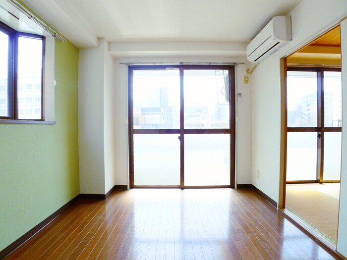 ラフィーヌ池田五番館の物件内観写真