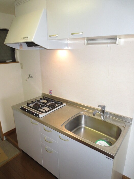 コニファーガーデン北烏山の物件内観写真