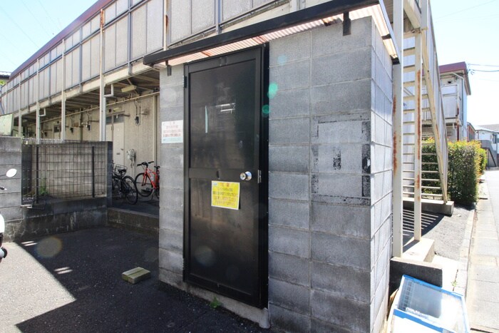 コニファーガーデン北烏山の物件外観写真