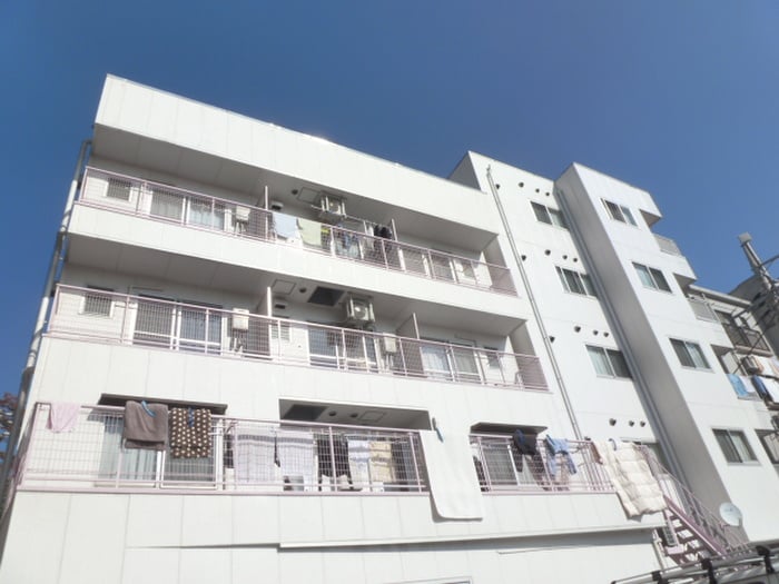 ヒルマステップスの物件外観写真