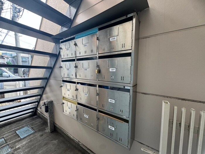 ｾﾌｨｰﾙ山代の物件外観写真