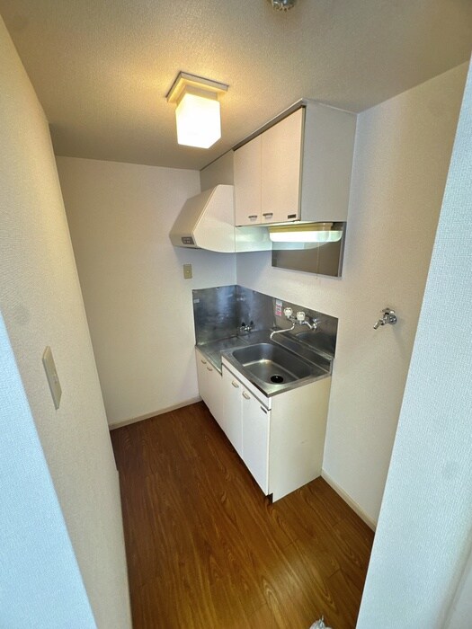 ｾﾌｨｰﾙ山代の物件内観写真