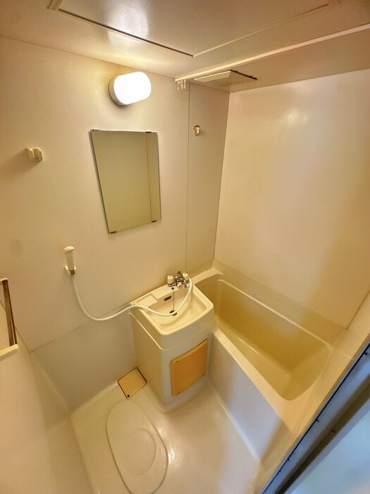 ｾﾌｨｰﾙ山代の物件内観写真