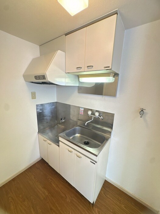 ｾﾌｨｰﾙ山代の物件内観写真