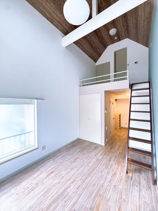 ｾﾌｨｰﾙ山代の物件内観写真