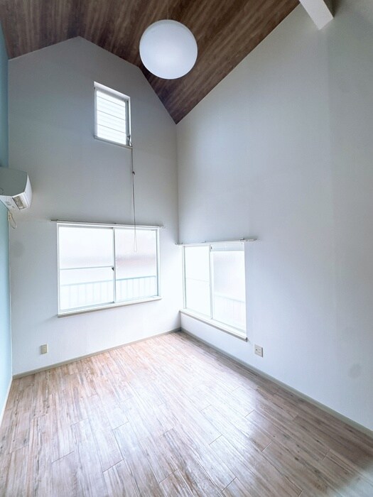 ｾﾌｨｰﾙ山代の物件内観写真