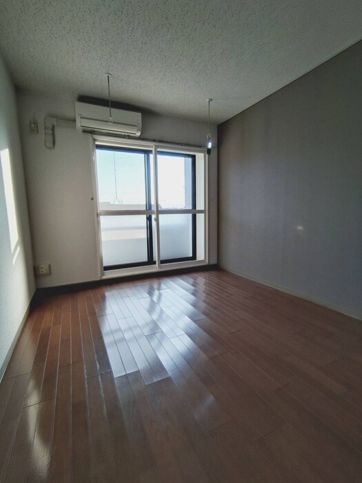 パルクサイドの物件内観写真