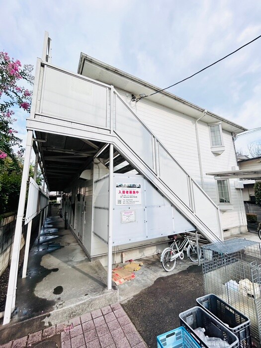 ベルメゾン調布の物件外観写真