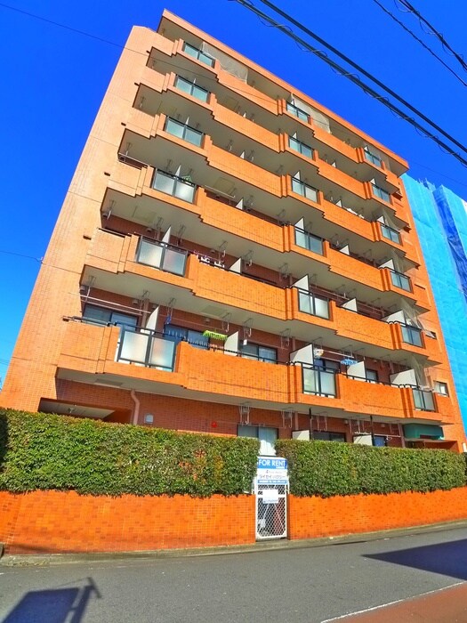 ベルメゾン三郷の物件外観写真