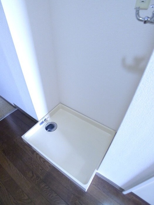 ベルメゾン三郷の物件内観写真