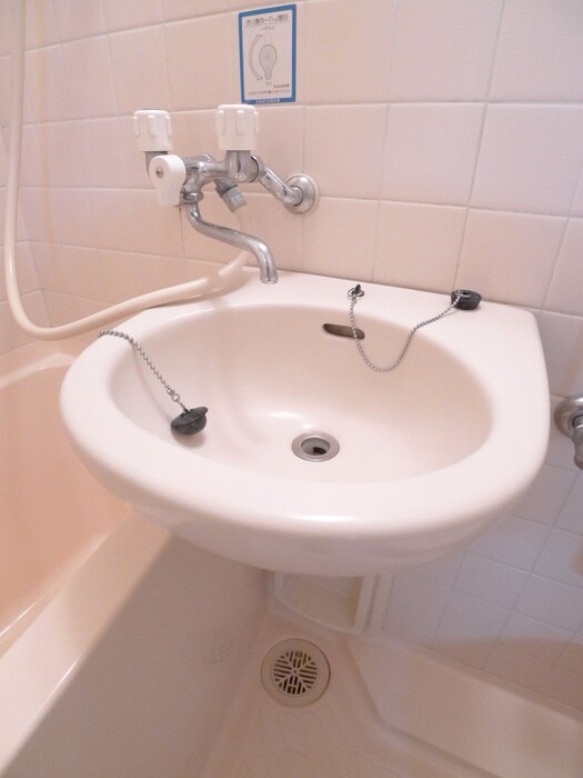 ベルメゾン三郷の物件内観写真