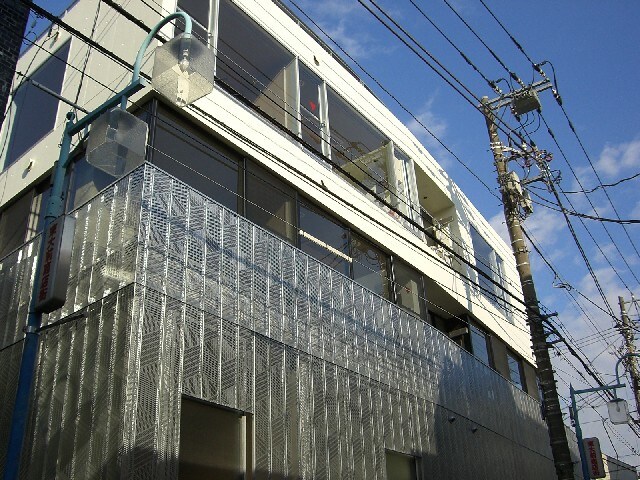 ＡＣＣＵＭＮの物件外観写真