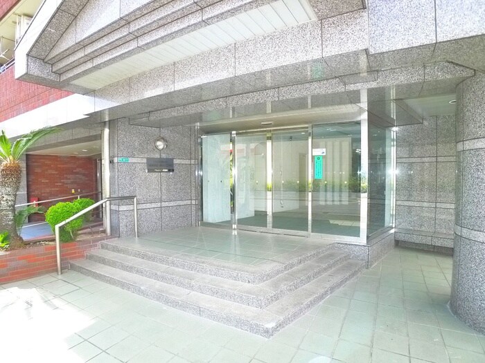 ベルメゾン南篠崎の物件外観写真