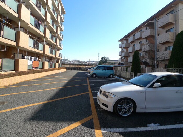 リリ－ヴィレッジ３の物件外観写真