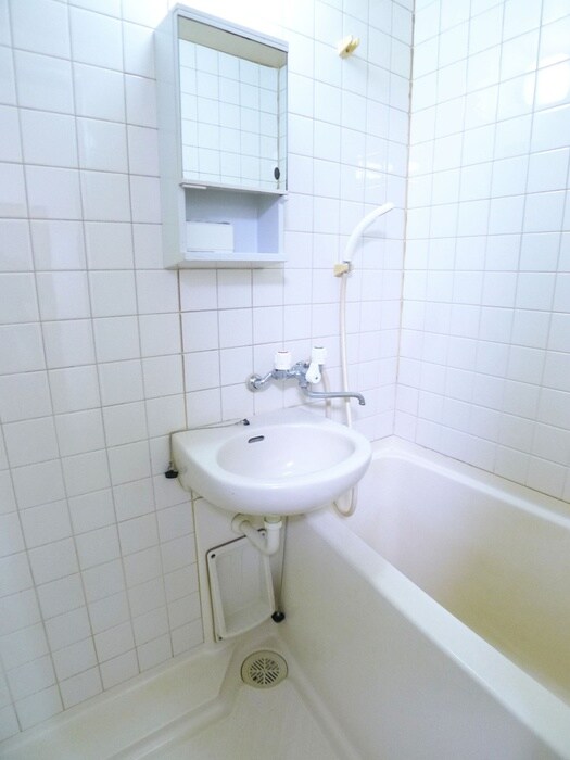 ロイヤルハイツ金子の物件内観写真