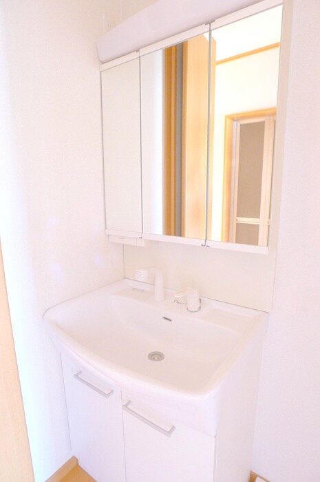 ヴィルハープ新小岩の物件内観写真