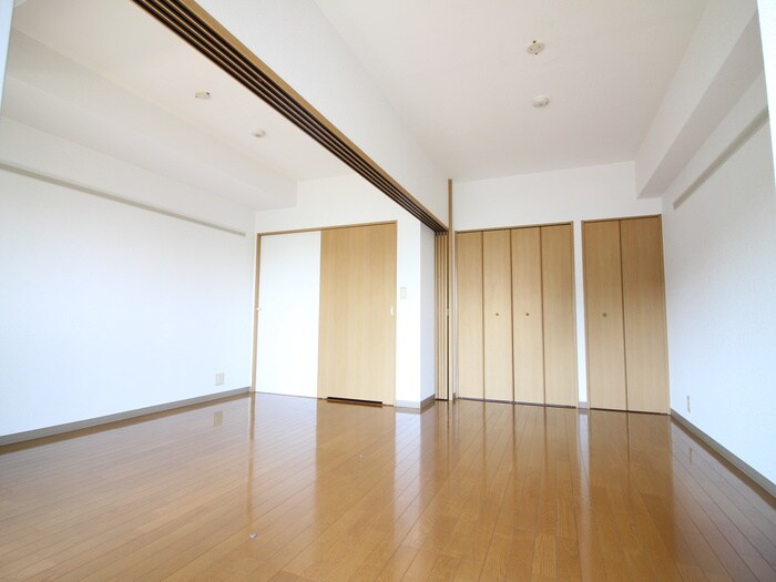 ザ　イースト　スクエアの物件内観写真