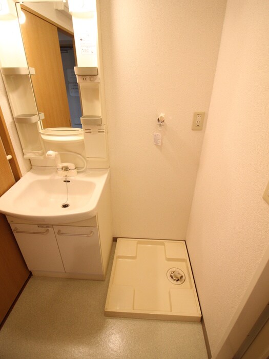 ザ　イースト　スクエアの物件内観写真