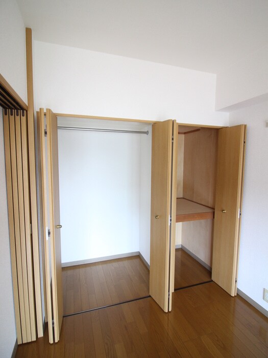 ザ　イースト　スクエアの物件内観写真