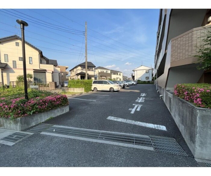 キングホームズ1番館A号棟の物件外観写真