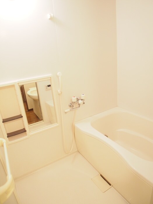 フィールドコートＡの物件内観写真