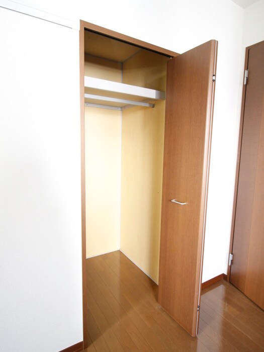 フィールドコートＡの物件内観写真