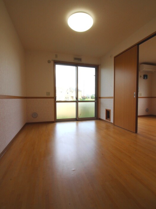 コンフォート的場の物件内観写真