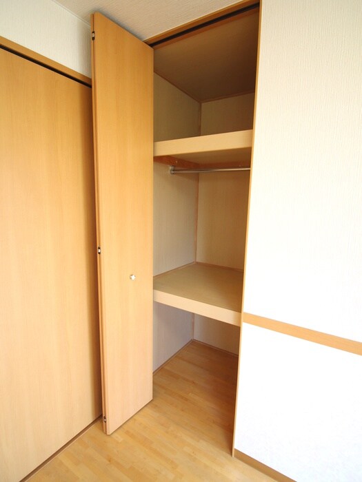 コンフォート的場の物件内観写真