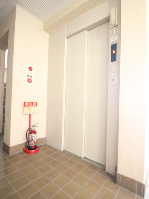 ウェルシィ自由が丘の物件外観写真