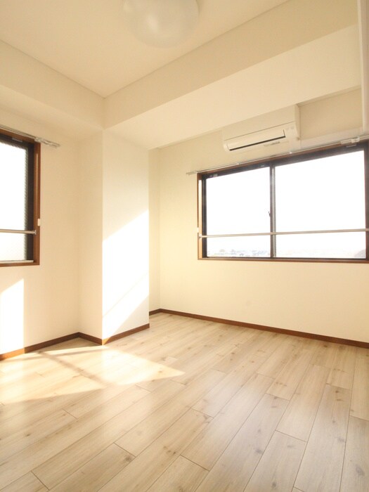 ウェルシィ自由が丘の物件内観写真