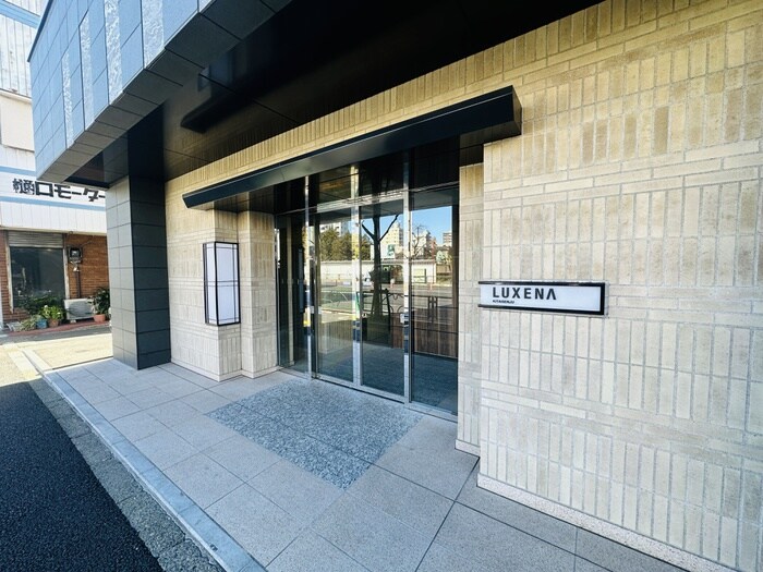 ラグゼナ北千住の物件外観写真