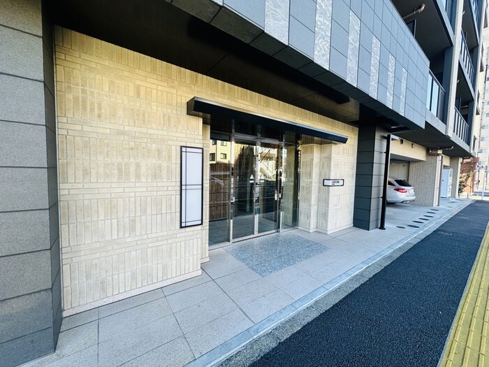 ラグゼナ北千住の物件外観写真