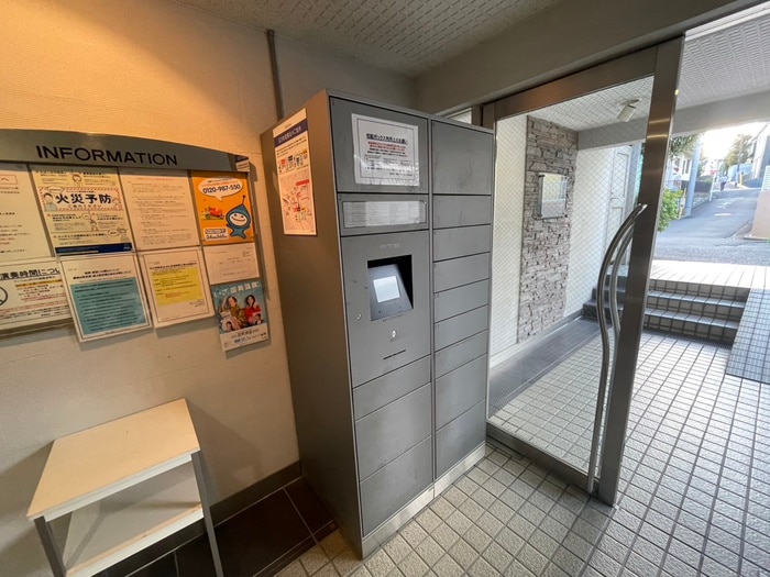 メゾンエクレ－レ江古田の物件外観写真