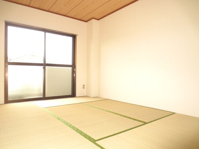 リバーパークマンションの物件内観写真