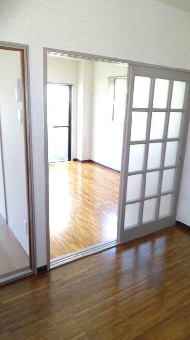 三陽マンションの物件内観写真