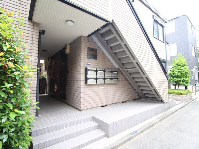 クリザンテムの物件外観写真