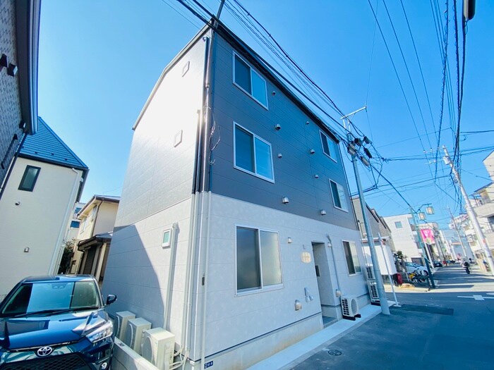 ピークヴィレ堀切菖蒲園の物件外観写真