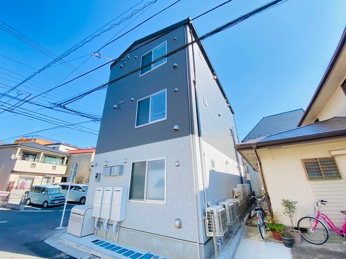 ピークヴィレ堀切菖蒲園の物件外観写真