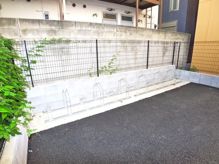 ＬｉｖｅＦｌａｔ門前仲町の物件外観写真