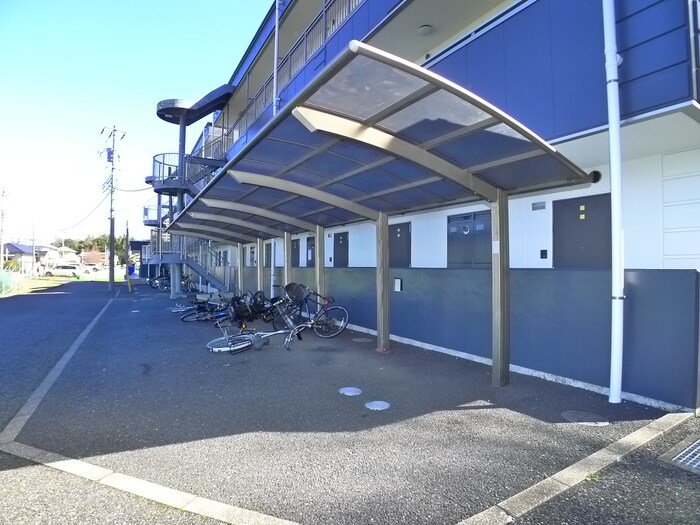 エステート習志野2号棟の物件外観写真