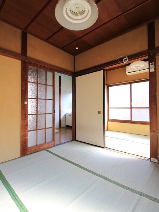 日高荘の物件内観写真