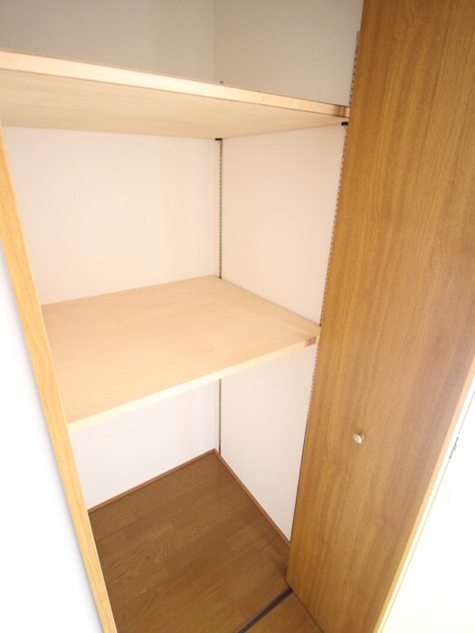 メゾンドボヌ－ル梅島の物件内観写真