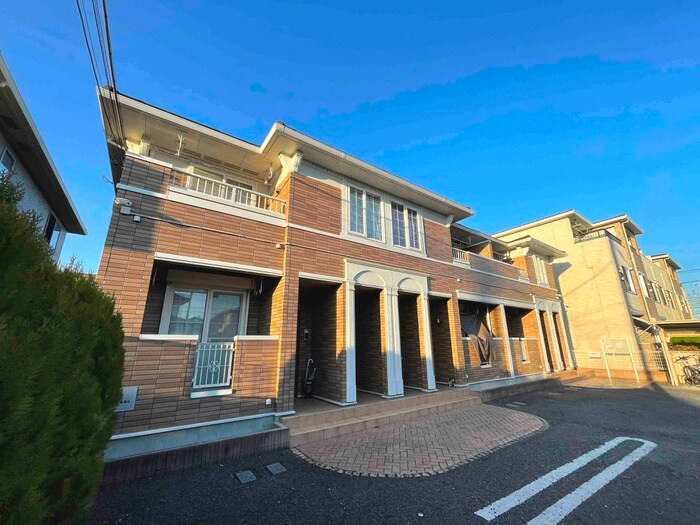 グランドソレイユⅡの物件外観写真