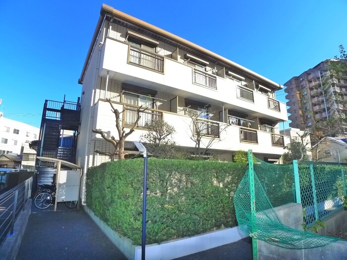 カーサビィオラの物件外観写真