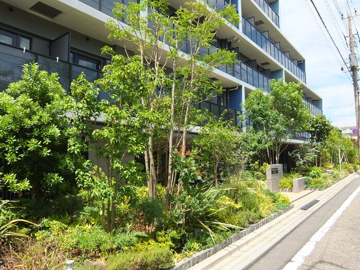 ｷｬﾝﾊﾟｽｳﾞｨﾚｯｼﾞ多摩ｾﾝﾀｰの物件外観写真