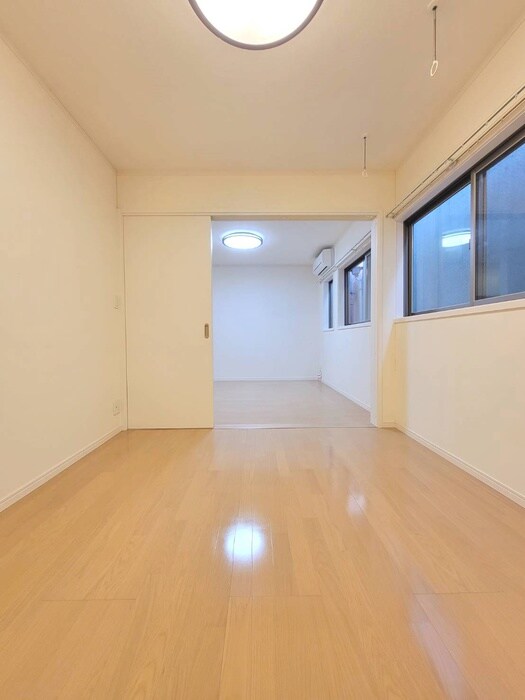 ハンプトンコートの物件内観写真