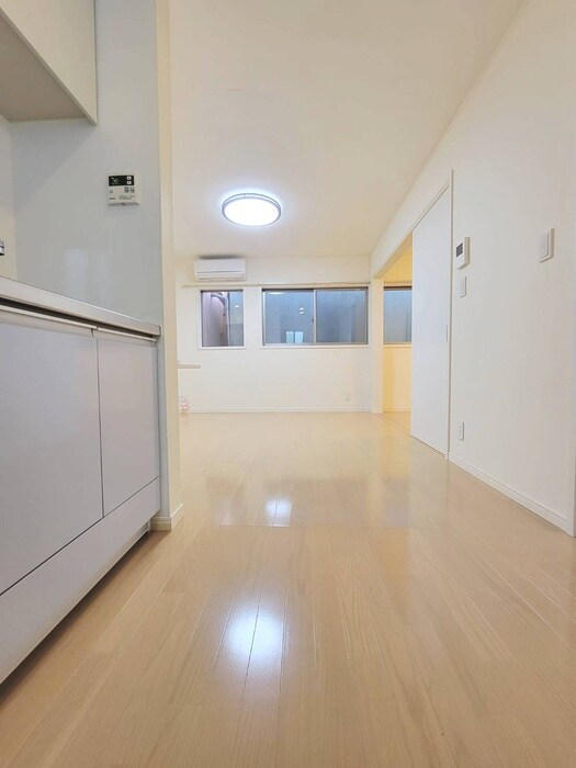 ハンプトンコートの物件内観写真