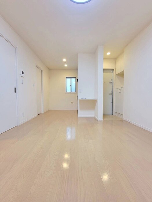 ハンプトンコートの物件内観写真