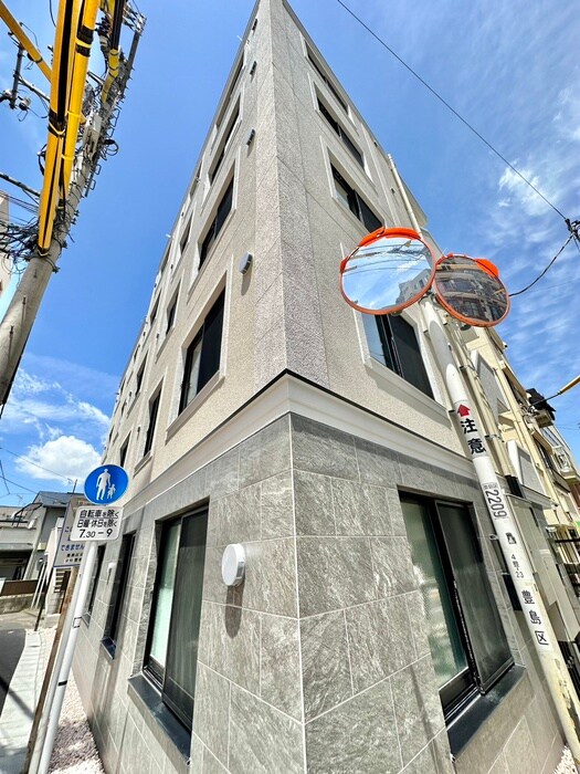 エルファーロ大塚Ⅳの物件外観写真